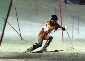 Junior Parker Bundy competes at states for alpine ski team