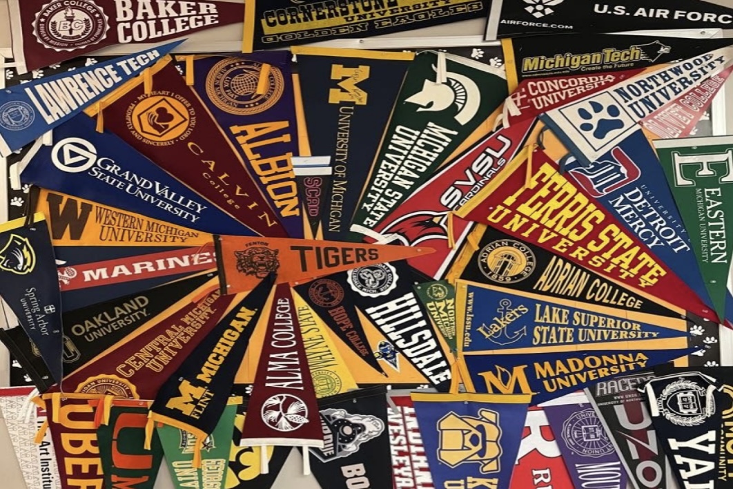 How to apply to colleges and find scholarships – Fenton InPrint Online