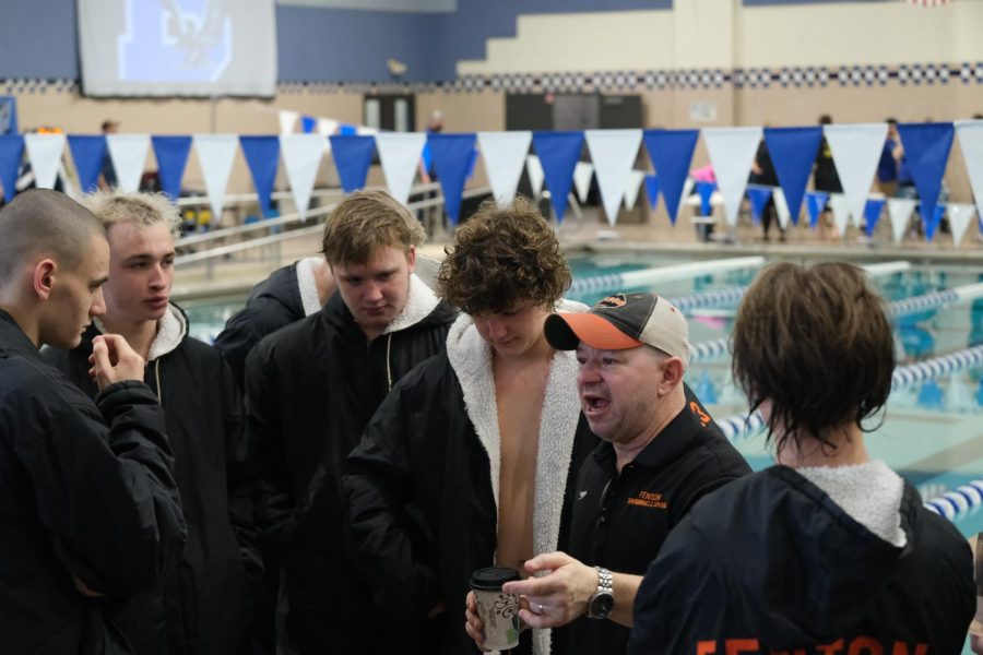 Brad Jones named coach of the year for swim and dive
