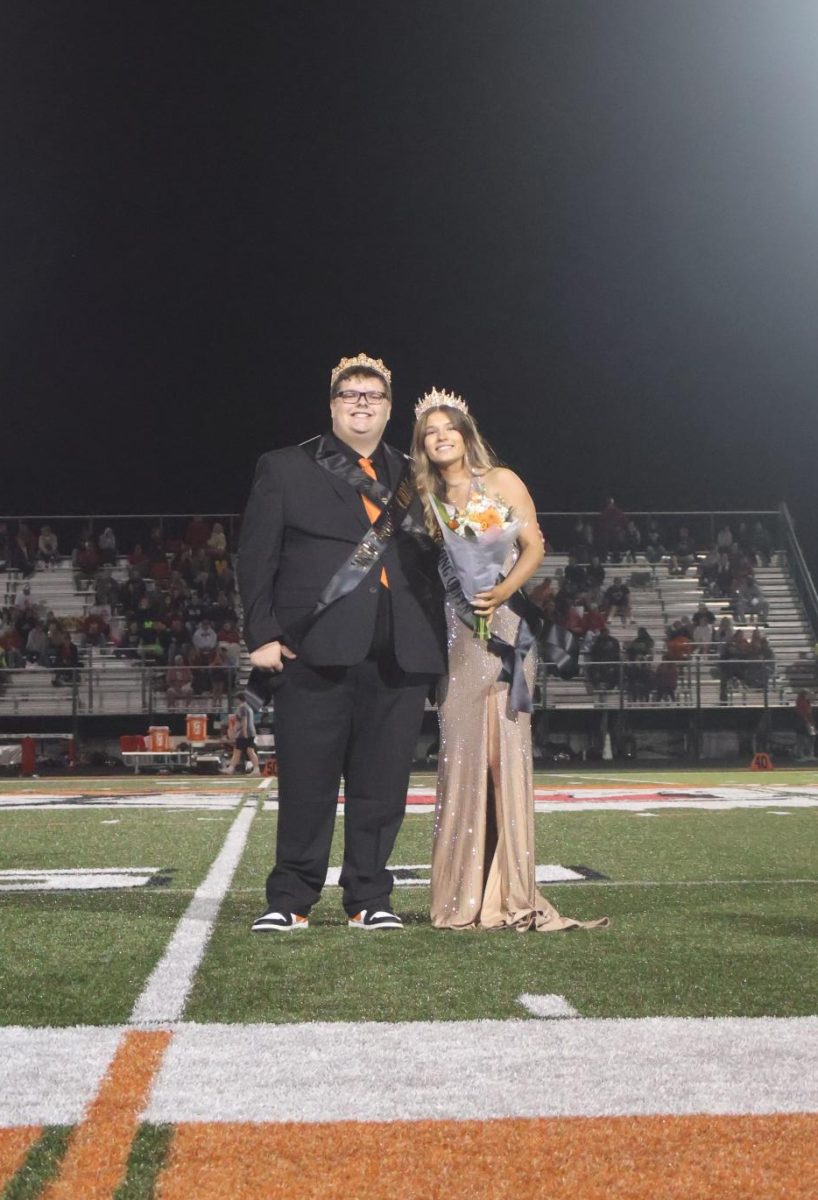 Smiling for a picture, seniors Hunter Sayer and Eviana Fulton won King and Queen. On Sept. 19, FHS had there Homecoming game.