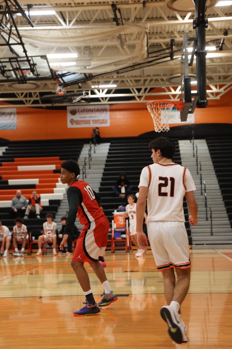 Ready, sophomore Luke Battaglia is in the corner of the court. Fenton lost this game 62 to 54.